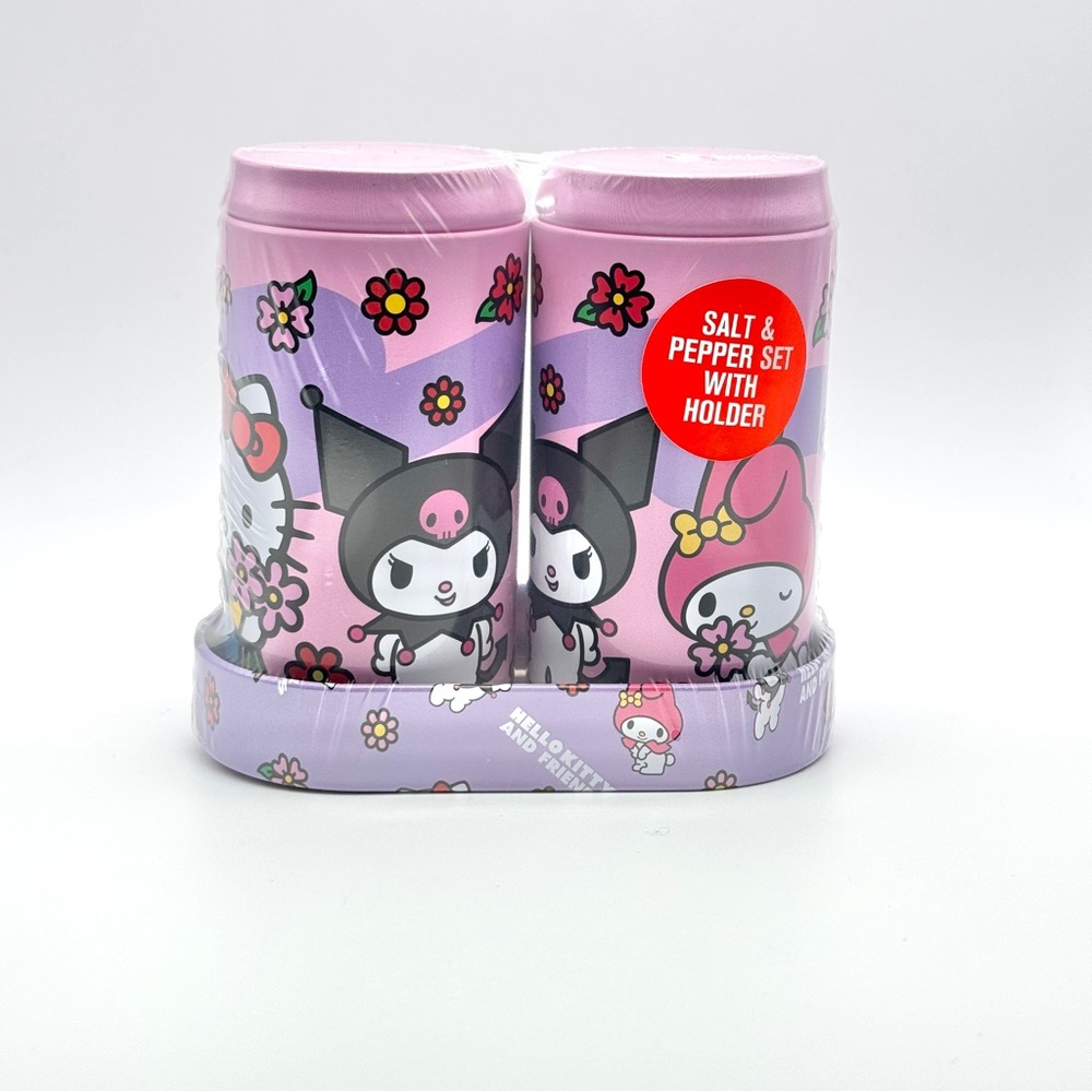 Hello Kitty and Friends Salt & Pepper Set